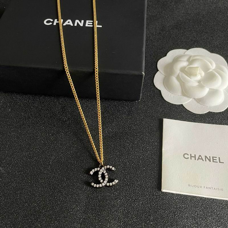 Chanel Necklace 07yxs21